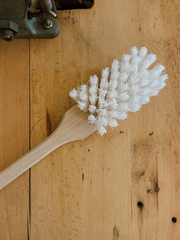 Klosettbürste KLASSIK, Holz flach, geölt / Nylon weiss